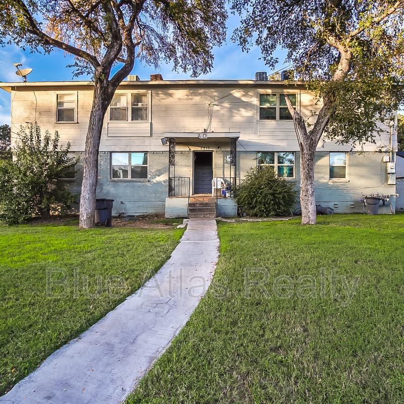 Irving Condo: 2215 Riverview Drive - D
