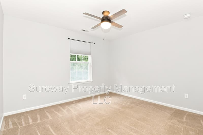 Pemberton House: 13 Grist Mill Ct