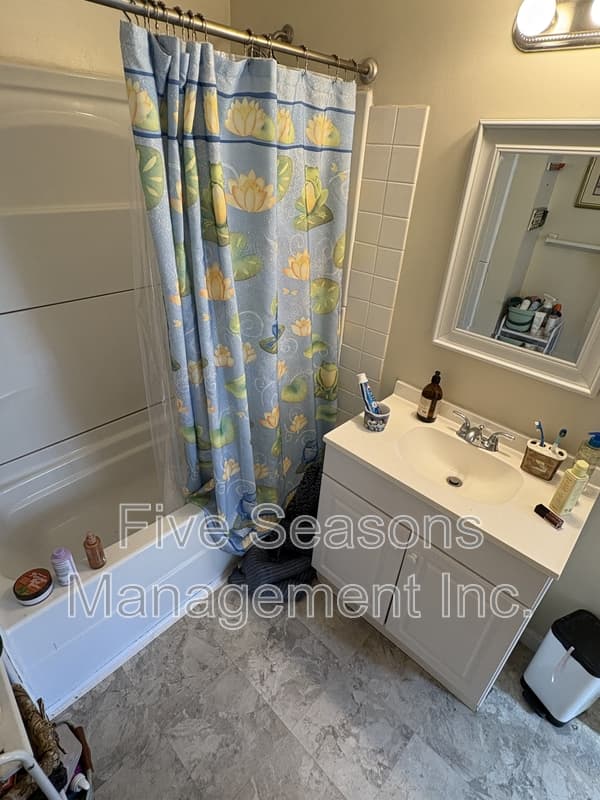 Burlington Condo: 353 South Winooski Avenue - 2