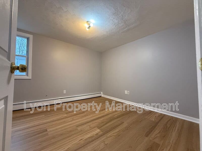 East Providence Condo: 26 Carlton Street