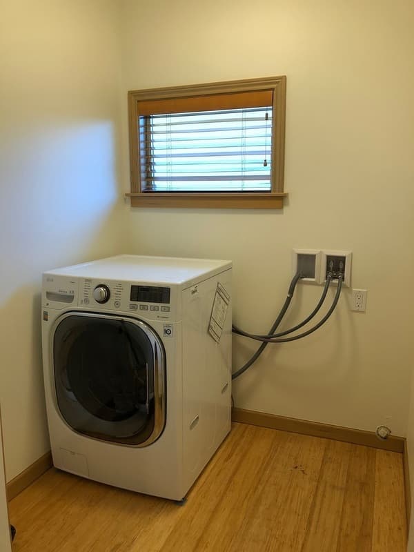 Seattle House: 7447 Corliss Ave N