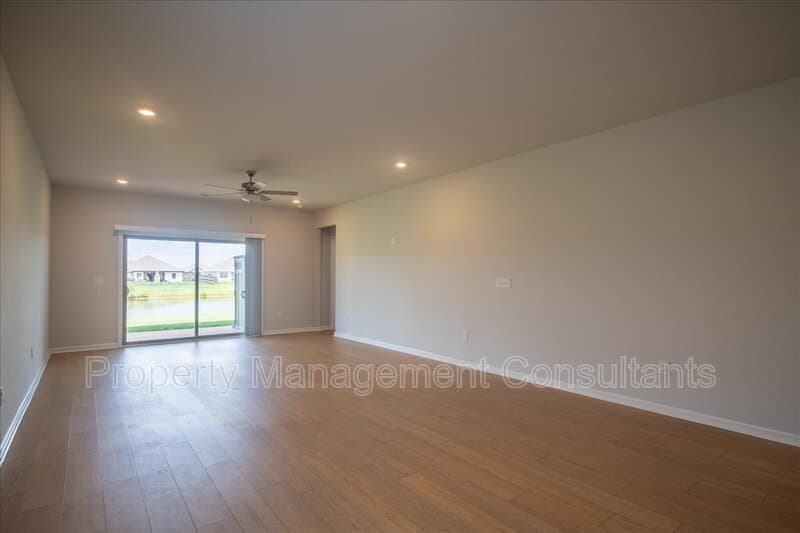 Huntsville House: 154 Lillian Farms Boulevard