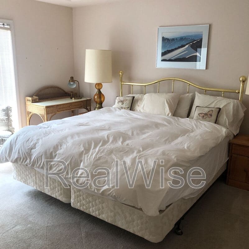 Ashland House: 382 Glenn St
