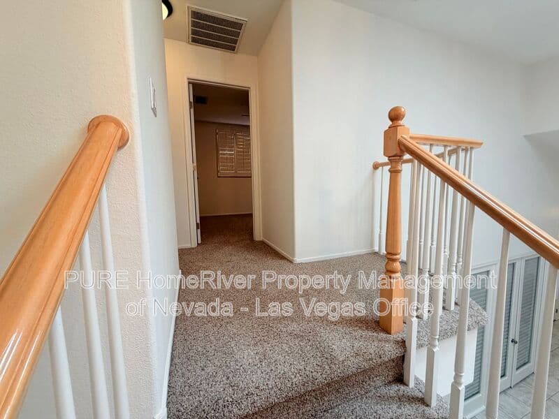 Las Vegas House: 2121 Stone Croft Street