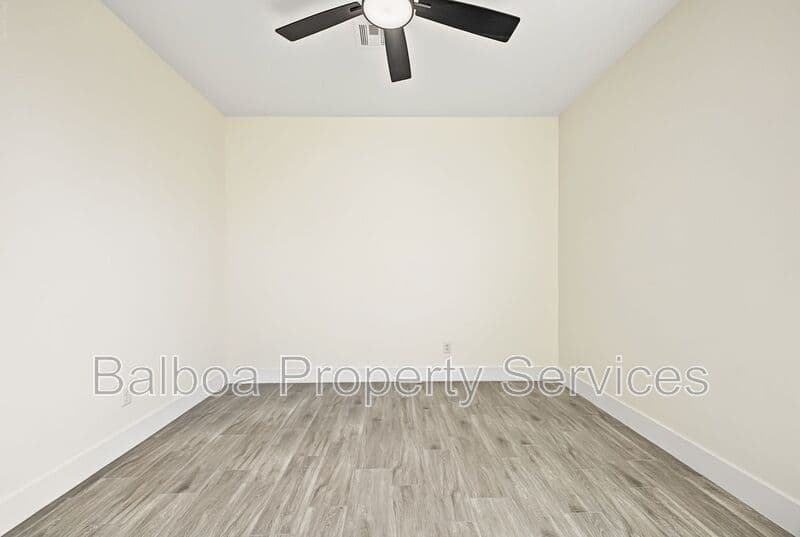 Buckeye Condo: 212 2nd Ave E