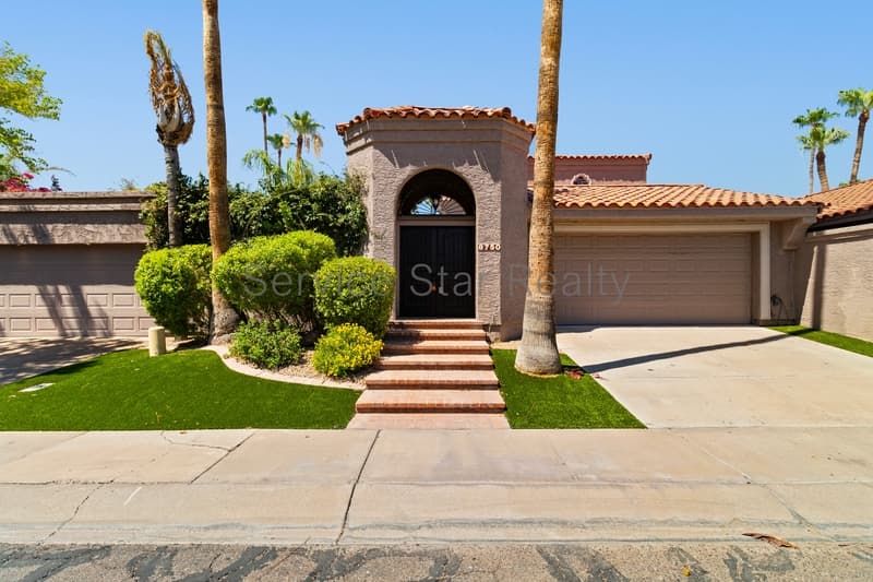 Scottsdale House: 8750 E Via Del Valle