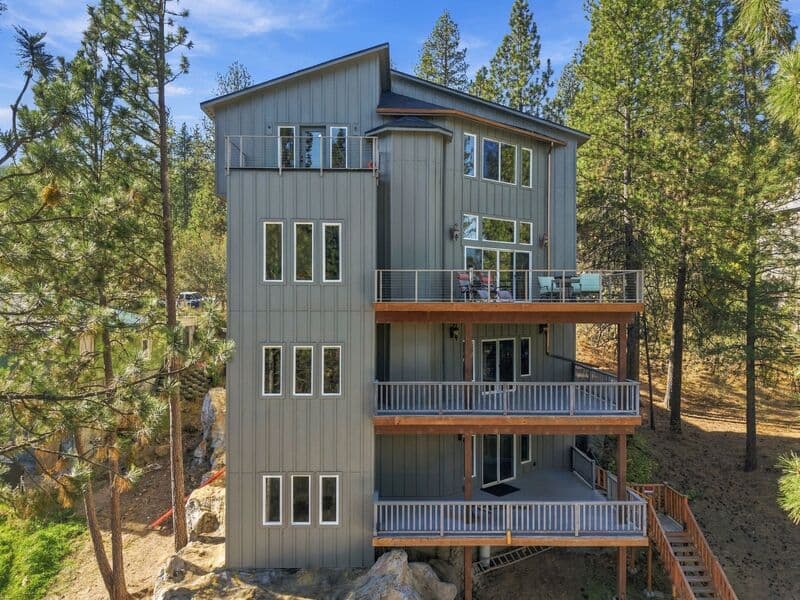 Liberty Lake Condo: 24817 East Liberty Creek Road - 2