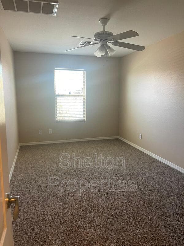 Buckeye House: 25652 W Magnolia St