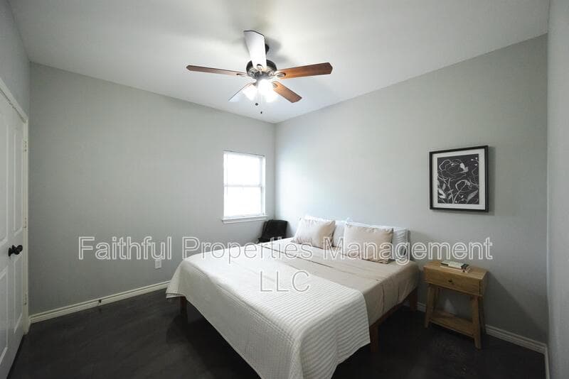 Lindale Condo: 14235 CR 452 - 5