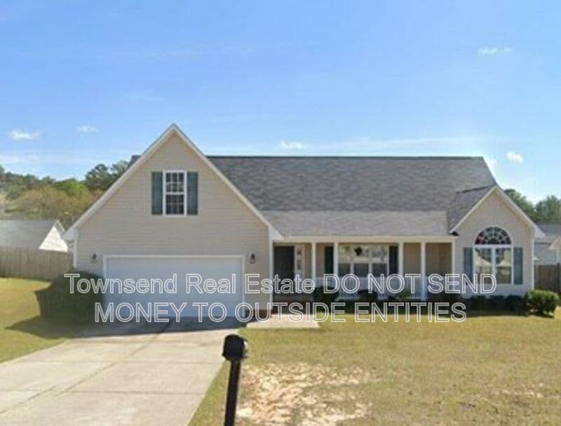 Hope Mills House: 4417 Harborgate Rd.