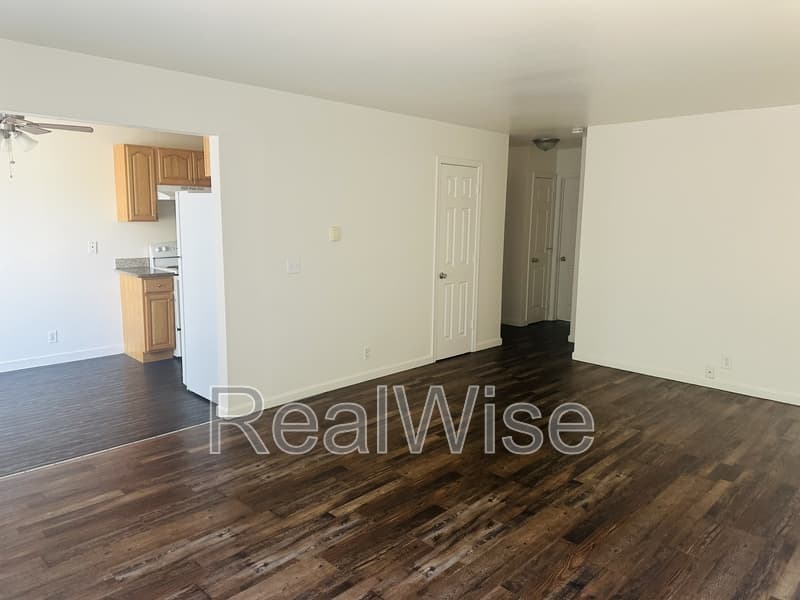 Portland House: 8415 N Fessenden St