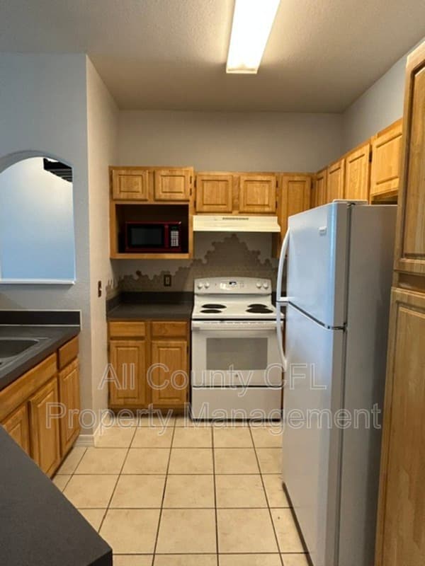 Orlando Condo: 6627 Queens Borough Ave