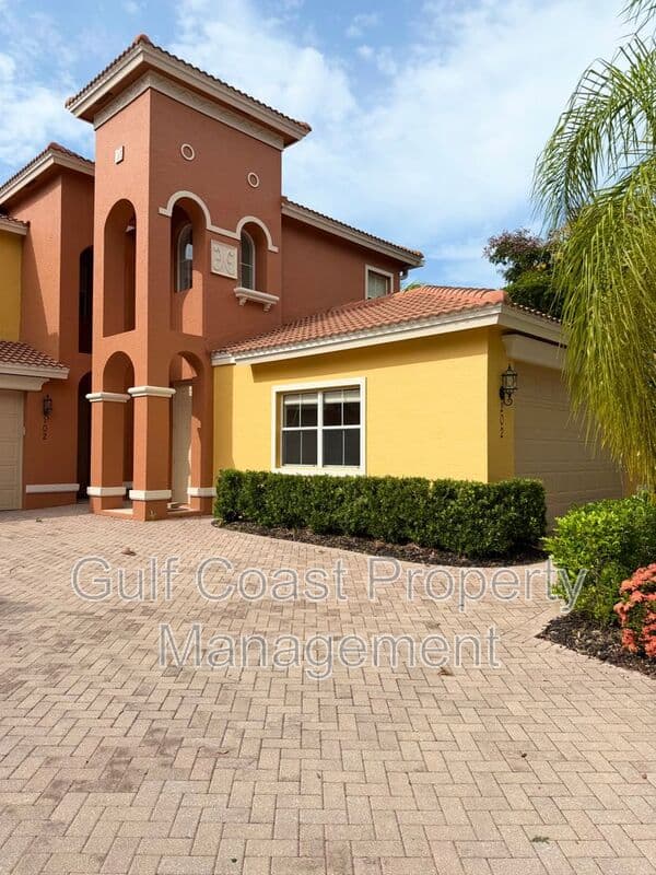 Fort Myers Condo: 7060 San Lorenzo Ct