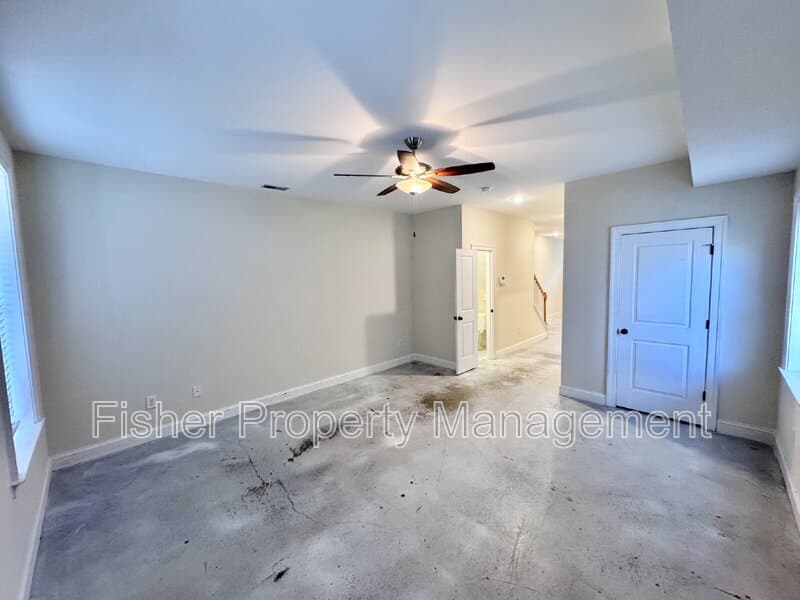 Richmond House: 2212 Carrington St