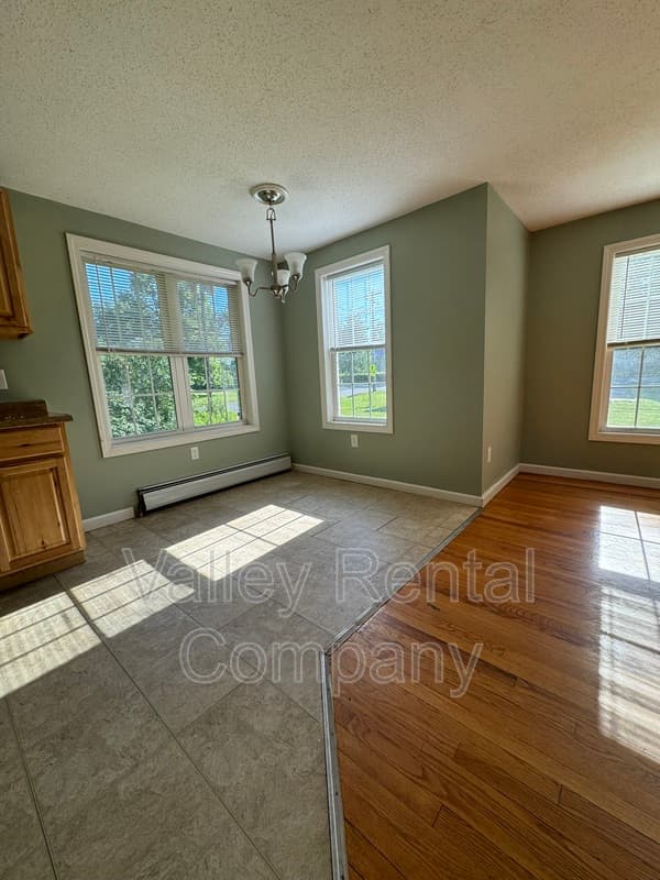 Hadley Condo: 201 Middle Street - 1