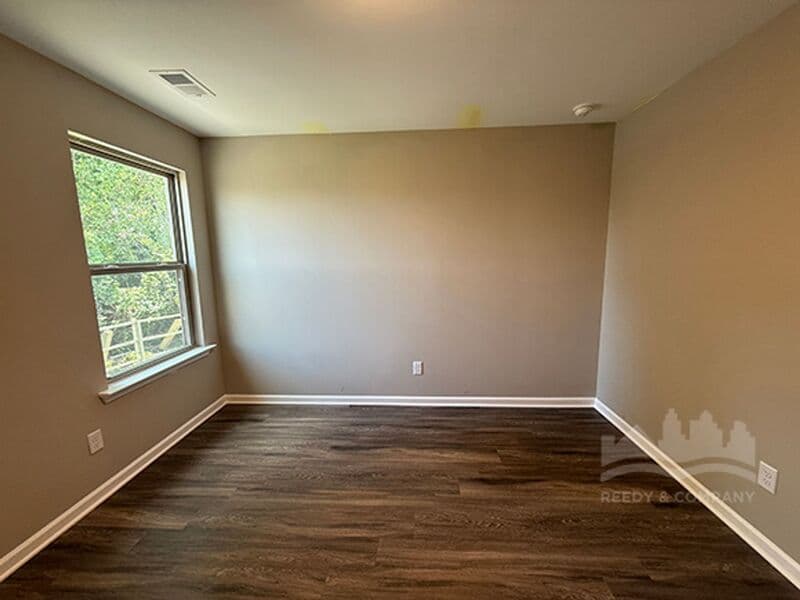 Cordova House: 9675 Bloomington Cir S