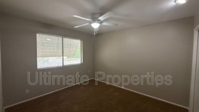 Sun City House: 10814 West Saratoga Circle