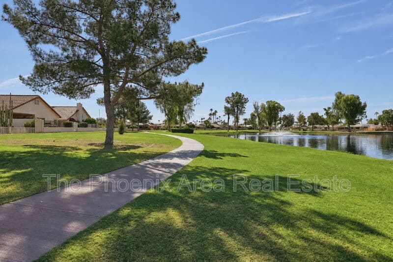 Sun Lakes Townhome: 25212 S Angora Ct