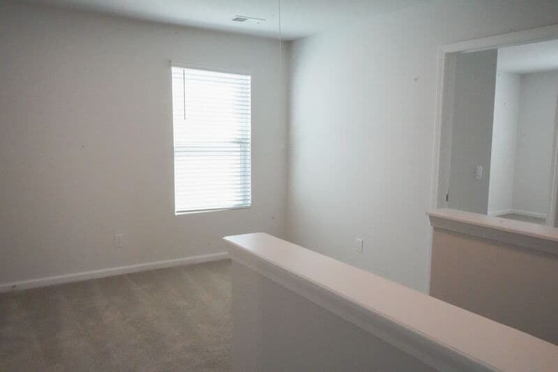Bloomingdale House: 418 Coconut Dr