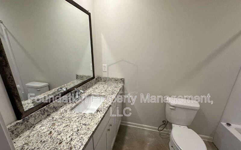 West Memphis House: 2510 SL Henry Street