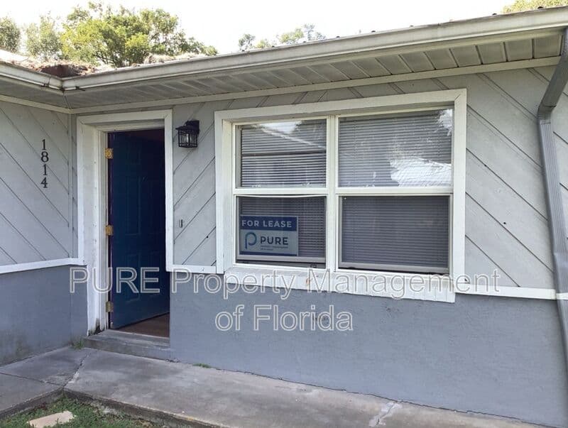 Ocala House: 1814 NE 17 Street