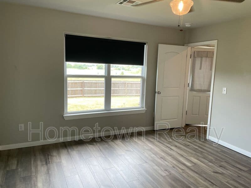 El Reno House: 1712 Vermilion Lane