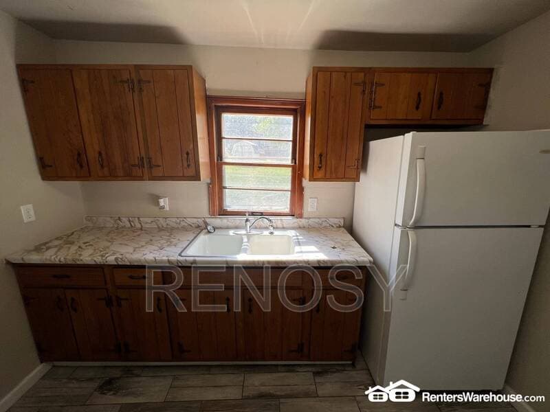 Des Moines House: 1914 10th St