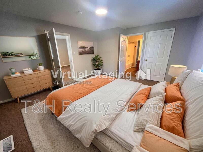 Kokomo Condo: 609 South Crystal Street