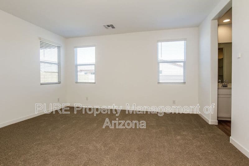 Phoenix House: 9524 W Flower St
