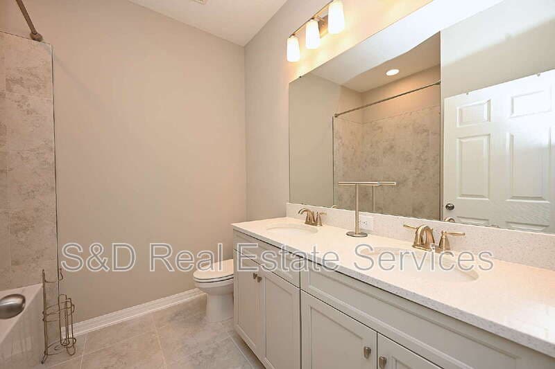 Lakeland House: 5507 Freesia Dr