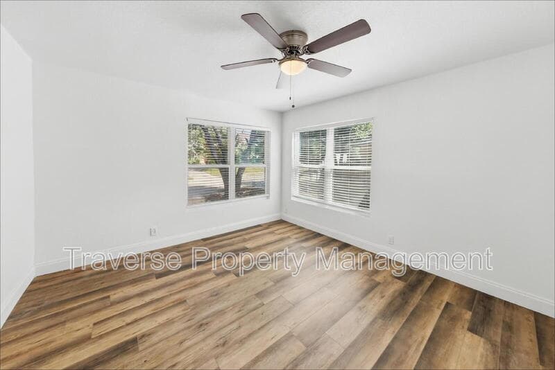 Fort Worth House: 2304 Ryan Ave