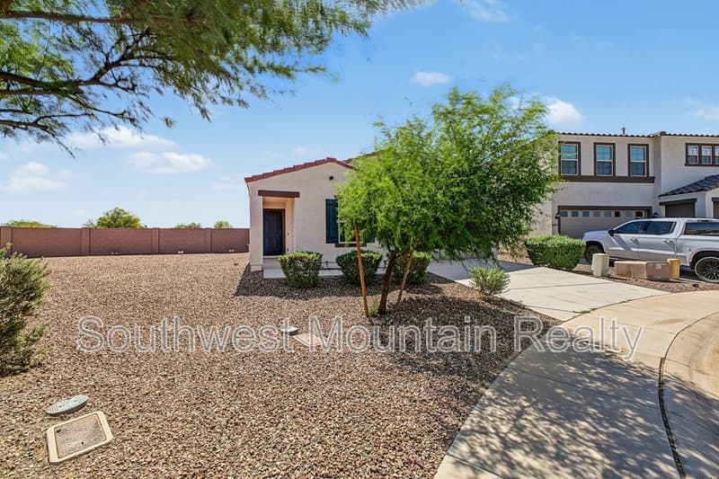 Coolidge House: 1333 W Pima Avenue