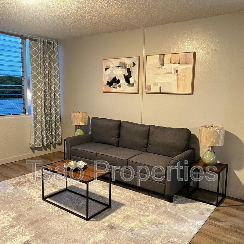 Kahului Condo: 111 Kahului Beach Rd