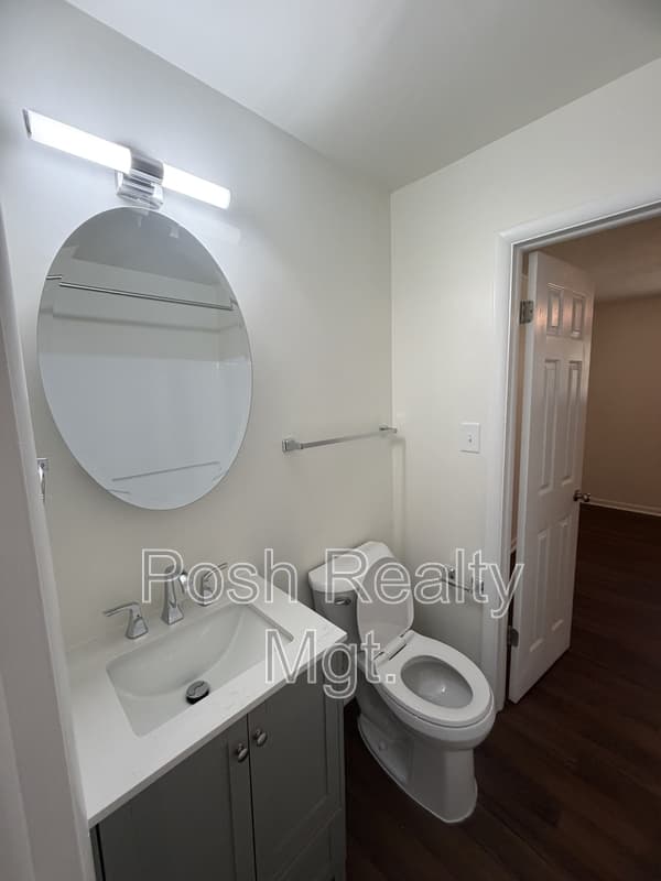 Greensboro Condo: 3517 Old Battleground Road