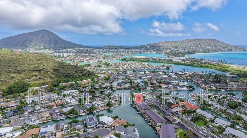 Honolulu House: 6248 Keokea Pl E-104