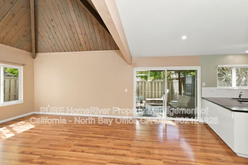 Santa Rosa Condo: 1951 Knolls Drive