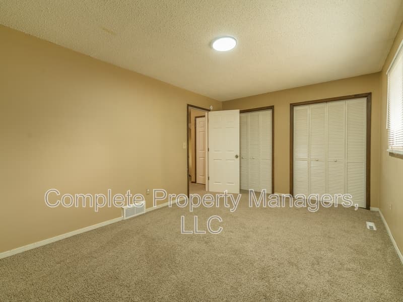 Albert Lea Condo: 1716 Gateway