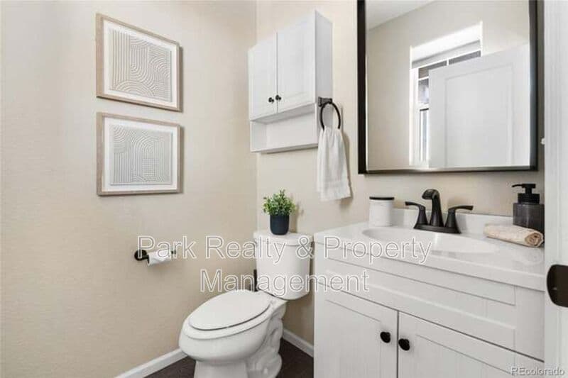 Denver Townhome: 5157 Clinton St