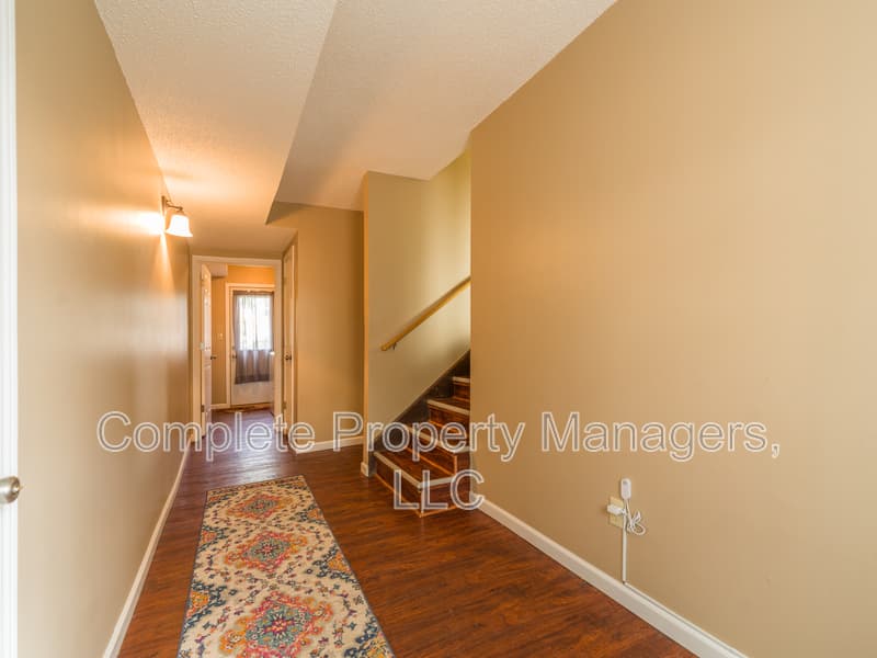 Albert Lea Condo: 1716 Gateway