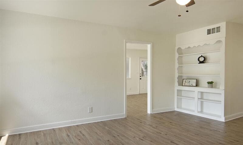 Terrell House: 619 9th St