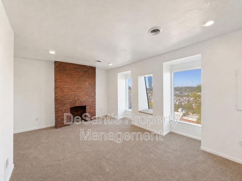 Pittsburgh Condo: 76 Holt Street