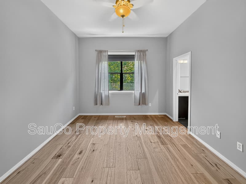 Portland Condo: 1420 Northwest 20th Avenue