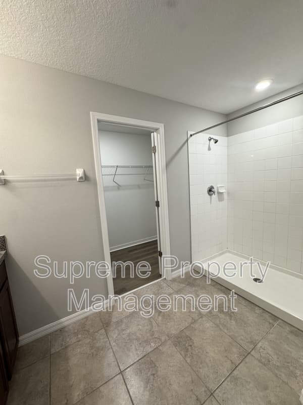 Riverview House: 12716 Lemon Pepper Drive