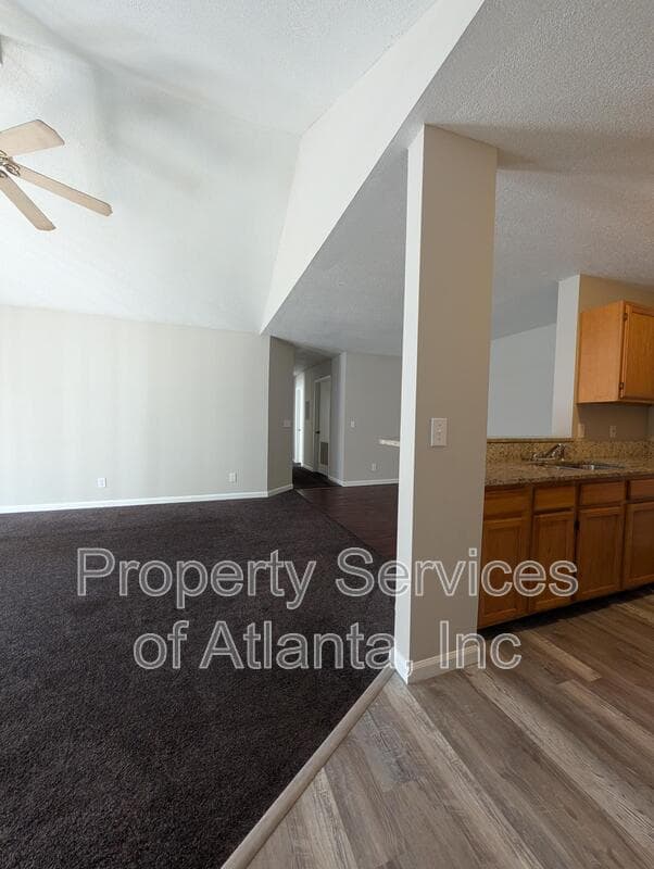 Decatur Condo: 3524 Shepherds Path