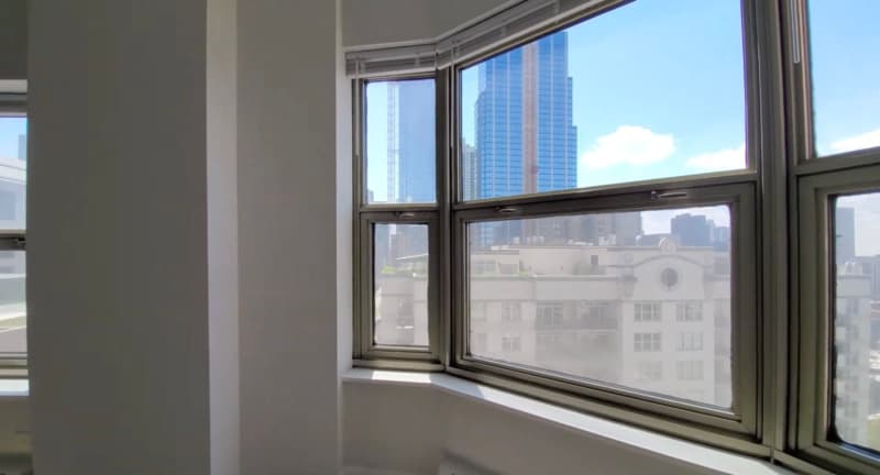 Chicago Condo: 6 E. Chestnut
