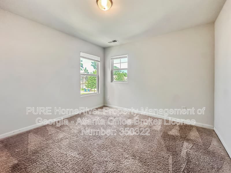 Mcdonough House: 206 Daisy Cir