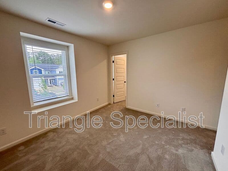 Wake Forest House: 10514 Brookside Reserve Road