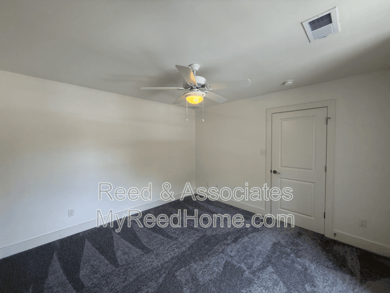 Memphis House: 1080 Blythe St