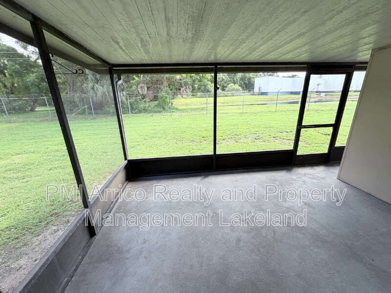 Lakeland Condo: 3213 Julia Court