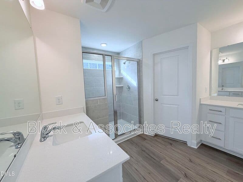 Raleigh House: 5128 Ranger Grove Way